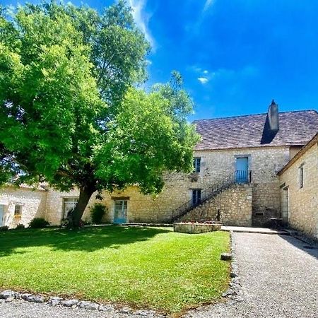 Chambre D'Hote "La Pierre" Domaine De Fonpeyroune Hotel Conne-de-Labarde Bagian luar foto