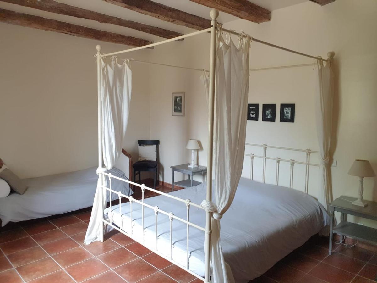 Chambre D'Hote "La Pierre" Domaine De Fonpeyroune Conne-de-Labarde Bagian luar foto